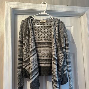 😀Abercrombie & Fitch Black and Cream Patterned Cardigan🌹